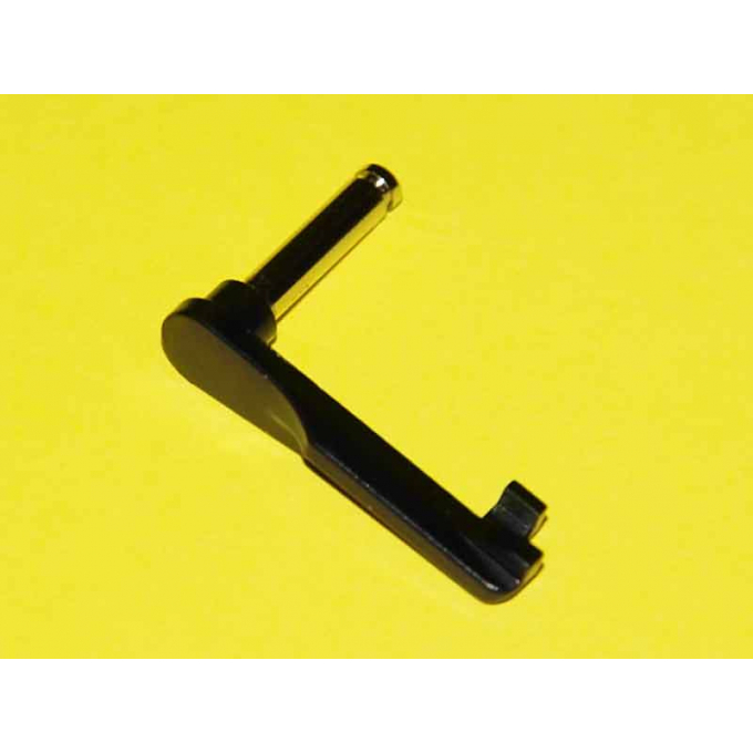 Čep s pojistkou závěru WE TT33, díl č.74 a č.75