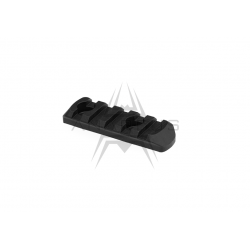 Magpul MOE L2 Rail Section Polymer 5 Slots